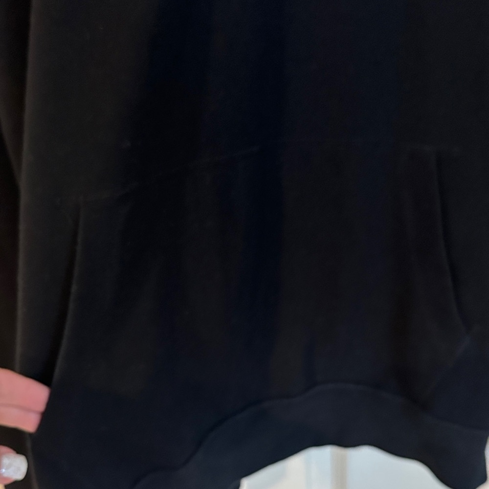Abercrombie & Fitch Black Hoodie with Cream Accents - Picture 4 of 5